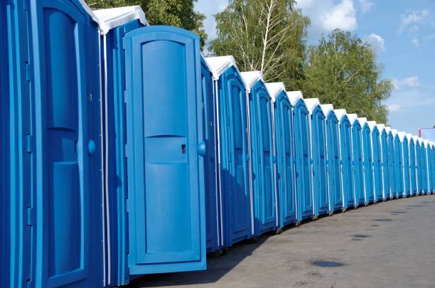 Portable Toilet Options We Offer in Northwood, OH